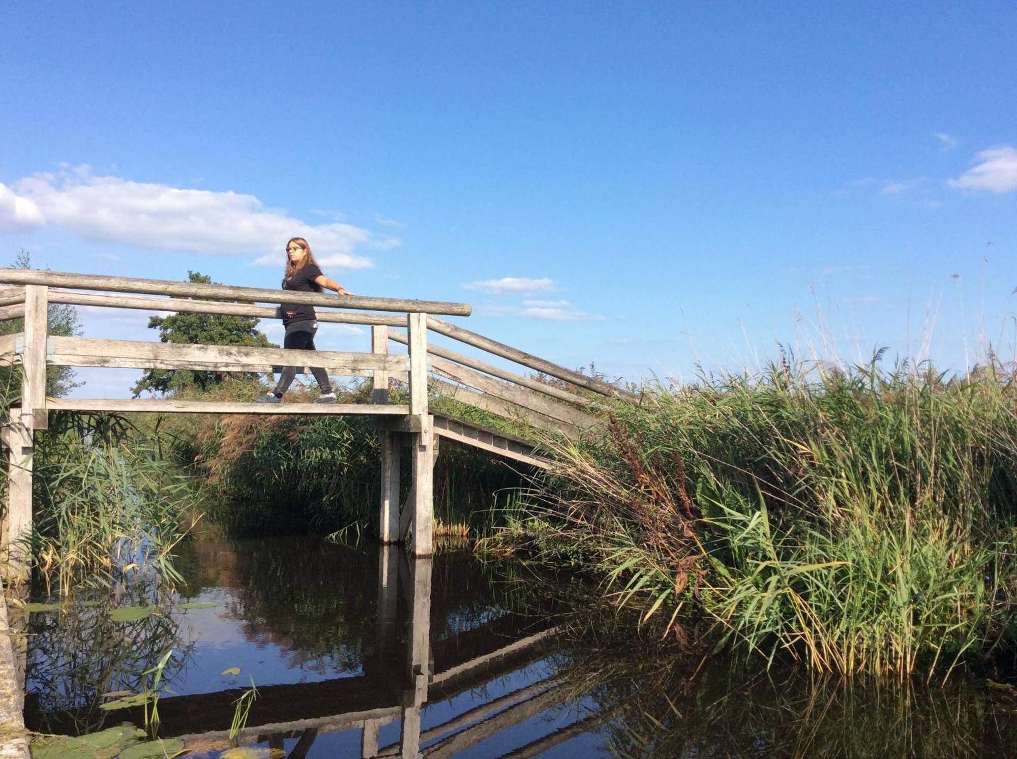 Het Waterhoentje Sint Jansklooster エクステリア 写真